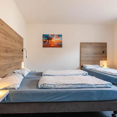 Mk - Bremen אכסניה אוייטן