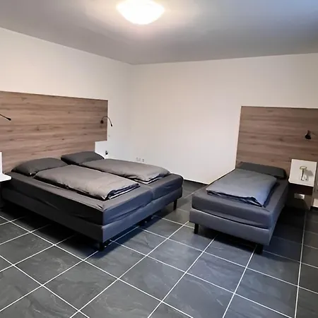 Mk - Bremen אכסניה *